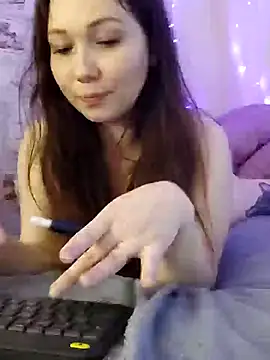 Snapshot of _San_Sara_ chatting on 01.12.25  San Sara  online show from 01.12.25