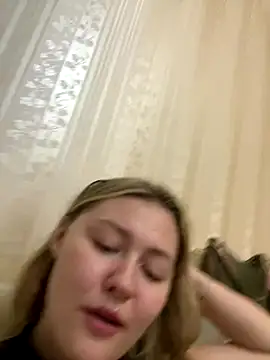 SunshineEmma online show from 10.07.25