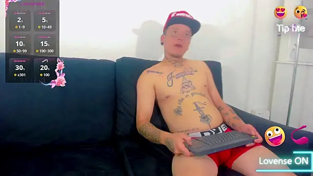 Dangerous couple  online show from 09.26.25