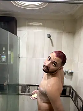 Snapshot of __Damian___ chatting on 09.15.25   Damian    online show from 09.15.25