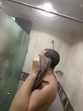 Snapshot of __Damian___ chatting on 09.30.25   Damian    online show from 09.30.25