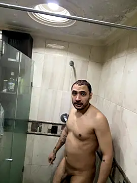 Snapshot of __Damian___ chatting on 10.07.25   Damian    online show from 10.07.25