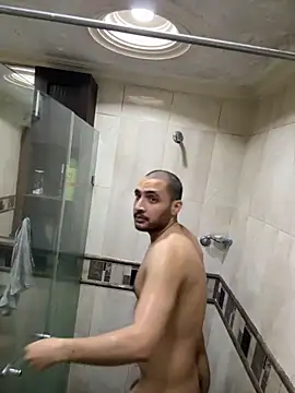 Snapshot of __Damian___ chatting on 10.20.25   Damian    online show from 10.20.25