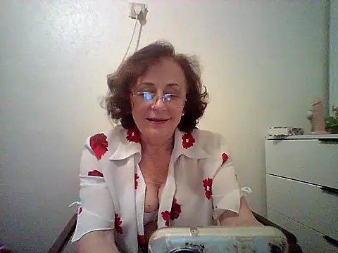 Snapshot of Julia54391 chatting on 09.14.25 Julia54391 online show from 09.14.25