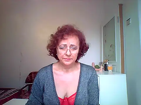 Julia54391 online show from 09.30.25