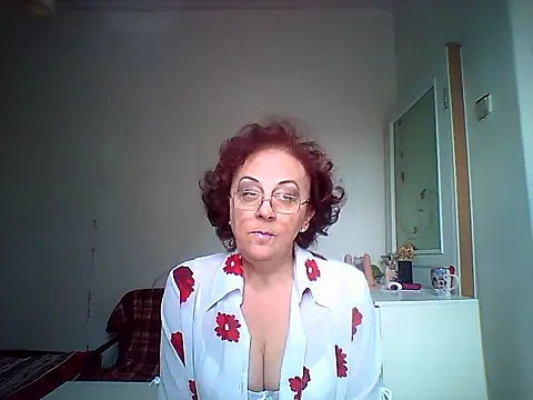 Julia54391 online show from 10.02.25