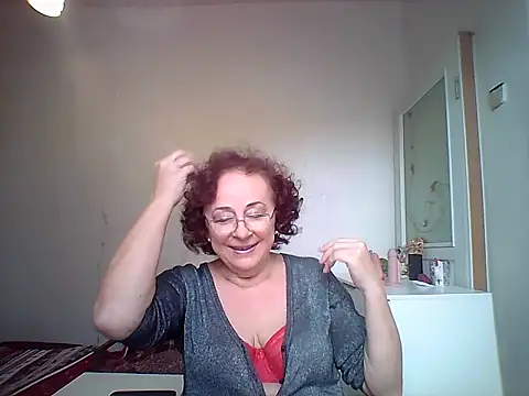 Julia54391 online show from 10.03.25