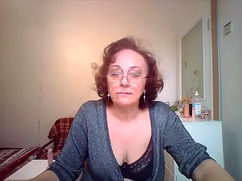 Julia54391 online show from 10.20.25