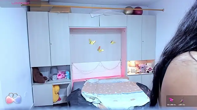 LilyWhitney online show from 03.29.26