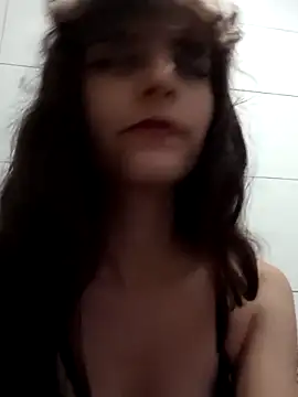 Snapshot of kaory_mt chatting on 10.29.25 kaory mt online show from 10.29.25