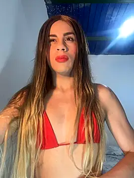 Snapshot of CAMILA-GRANT318 chatting on 10.29.25 CAMILA-GRANT318 online show from 10.29.25