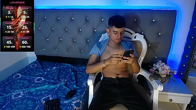 Charlie Cock  online show from 10.28.25