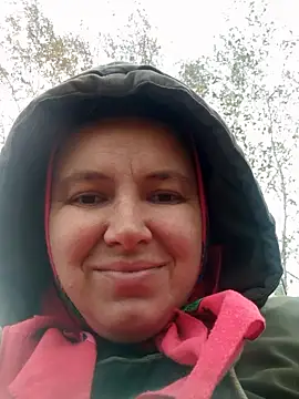 Snapshot of Romashka33011 chatting on 10.16.25 Romashka33011 online show from 10.16.25
