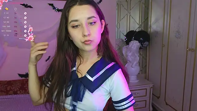 Eva Maller online show from 10.18.25