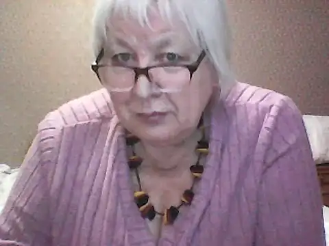 Snapshot of Alexia64231 chatting on 09.09.25 Alexia64231 online show from 09.09.25