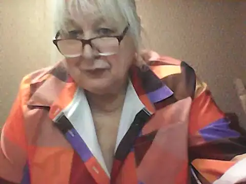 Alexia64231 online show from 12.22.25