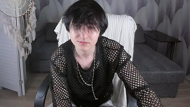 Noah Hilles online show from 09.13.25