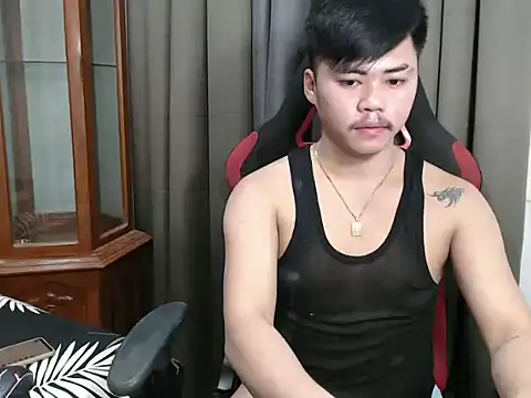 hot emman online show from 10.12.25