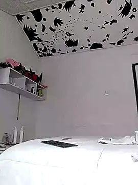 Snapshot of oxxy_jean chatting on 02.03.26 oxxy jean online show from 02.03.26