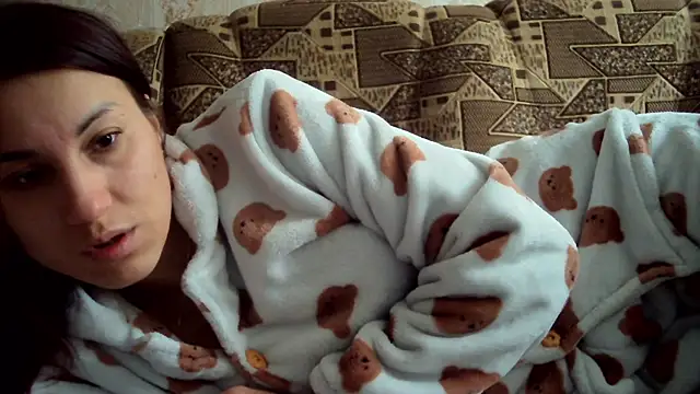 kiss lovely  online show from 02.05.26