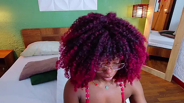 Chocolatte dreams online show from 10.01.25