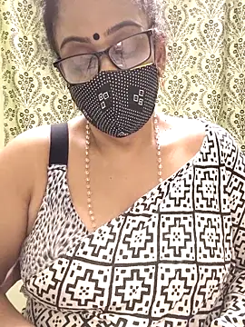 sweet-lotus online show from 10.04.25