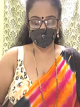 sweet-lotus online show from 10.16.25