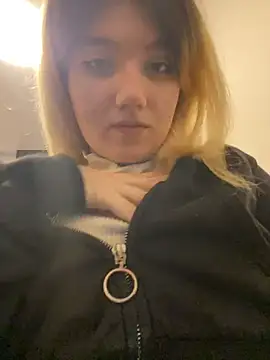 Cherry   Blossom online show from 04.04.26