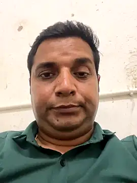 Snapshot of jucydick010887 chatting on 10.10.25 jucydick010887 online show from 10.10.25