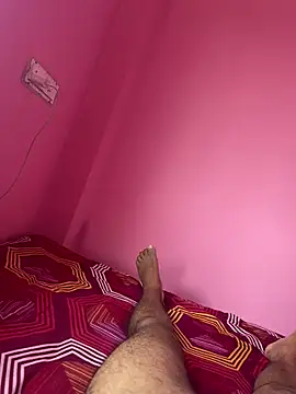 Snapshot of jucydick010887 chatting on 10.13.25 jucydick010887 online show from 10.13.25