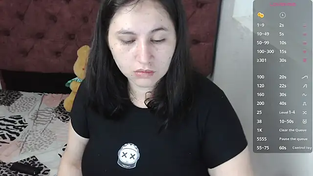 victoriadaniela online show from 01.15.26