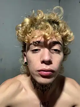 lily Bliss online show from 10.12.25