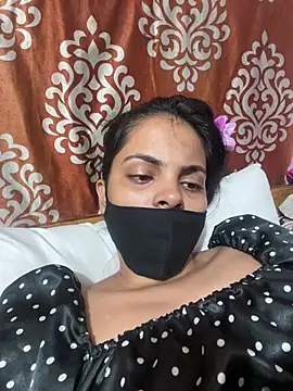 Snapshot of Sandhya_77 chatting on 06.25.26 Sandhya 77 online show from 06.25.26