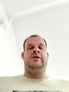 Snapshot of HardCouple33 chatting on 09.21.25 HardCouple33 online show from 09.21.25