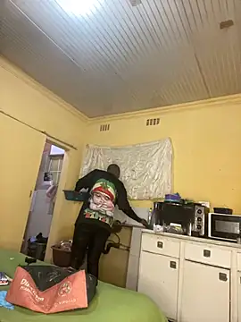 Ozimpho online show from 08.04.26