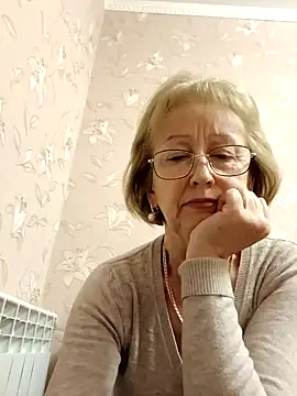 AlikaSwan5821 online show from 09.25.25