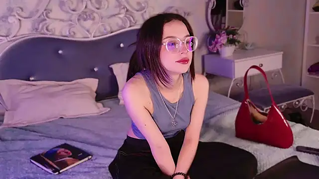 Snapshot of LANA_MILANO chatting on 10.03.25 LANA MILANO online show from 10.03.25