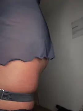  foreigntitts online show from 09.27.25