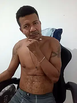 Snapshot of moreno25centimetro chatting on 07.26.26 moreno25centimetro online show from 07.26.26