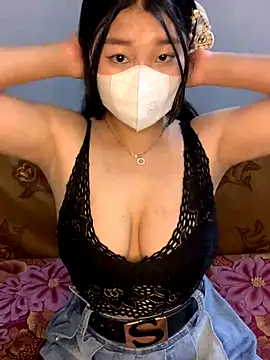 Snapshot of Samcutes chatting on 10.01.25 Samcutes online show from 10.01.25