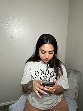 teasemebabe69 online show from 10.21.25