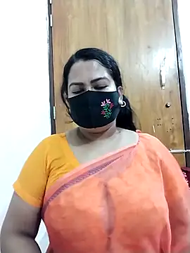 Snapshot of Anamika-38 chatting on 10.08.25 Anamika-38 online show from 10.08.25