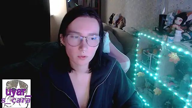 s cara online show from 10.12.25