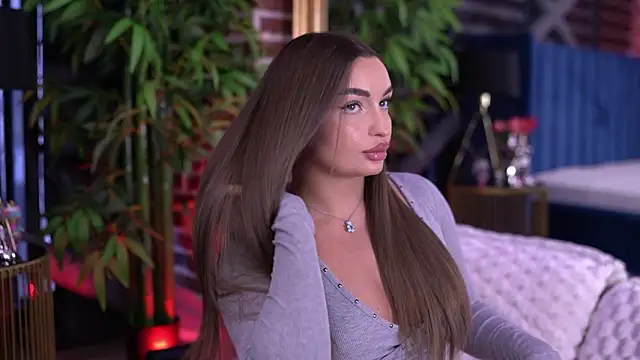 MillaSerene online show from 02.02.26