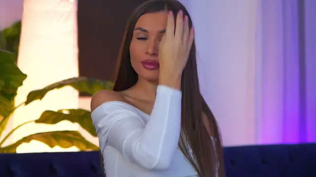 KyssaraPlay online show from 10.18.25