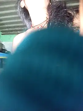 MISS LOVE 001 online show from 09.26.25