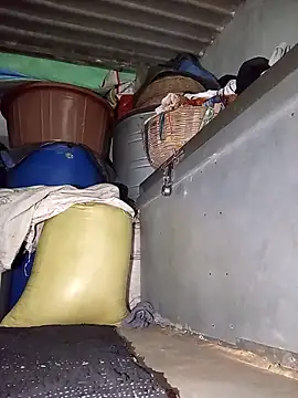 MISS LOVE 001 online show from 10.26.25