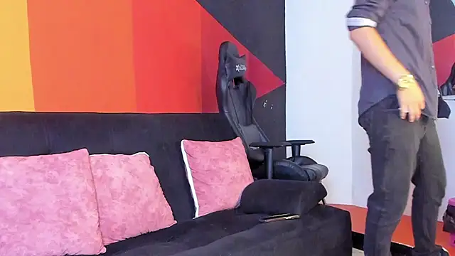 RowanCley online show from 09.24.25