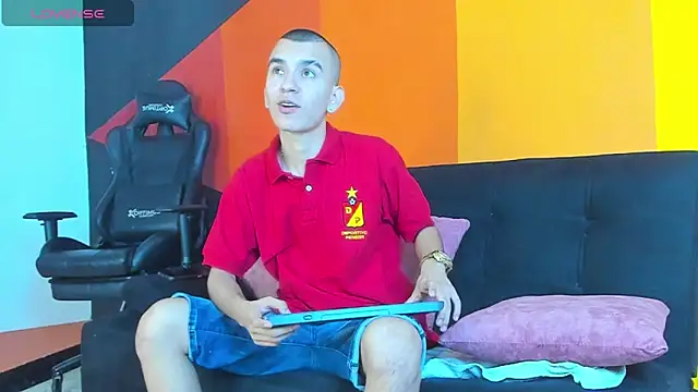 RowanCley online show from 09.27.25