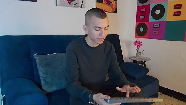 RowanCley online show from 10.17.25